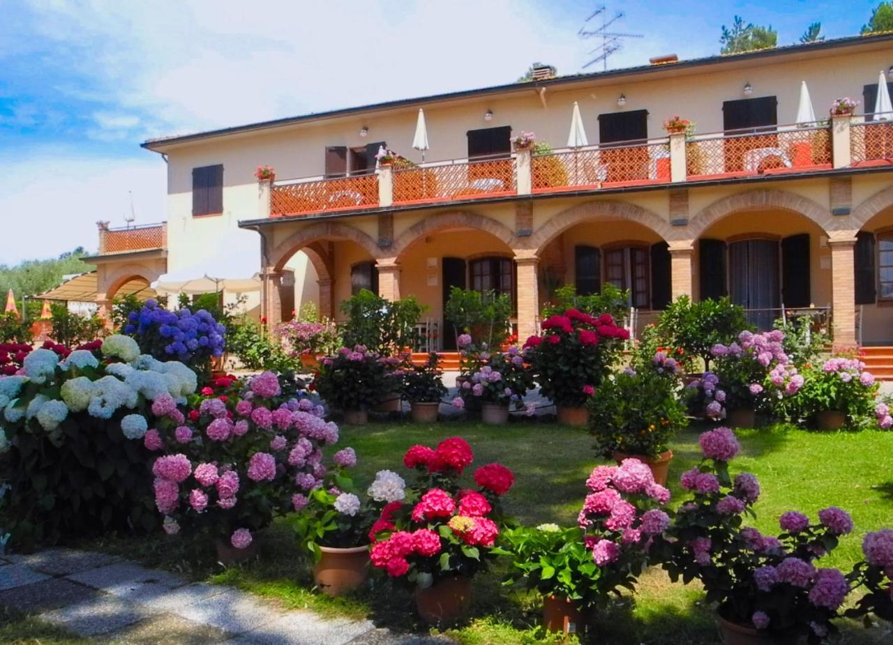 Hotel Le Renaie San Gimignano Exterior photo